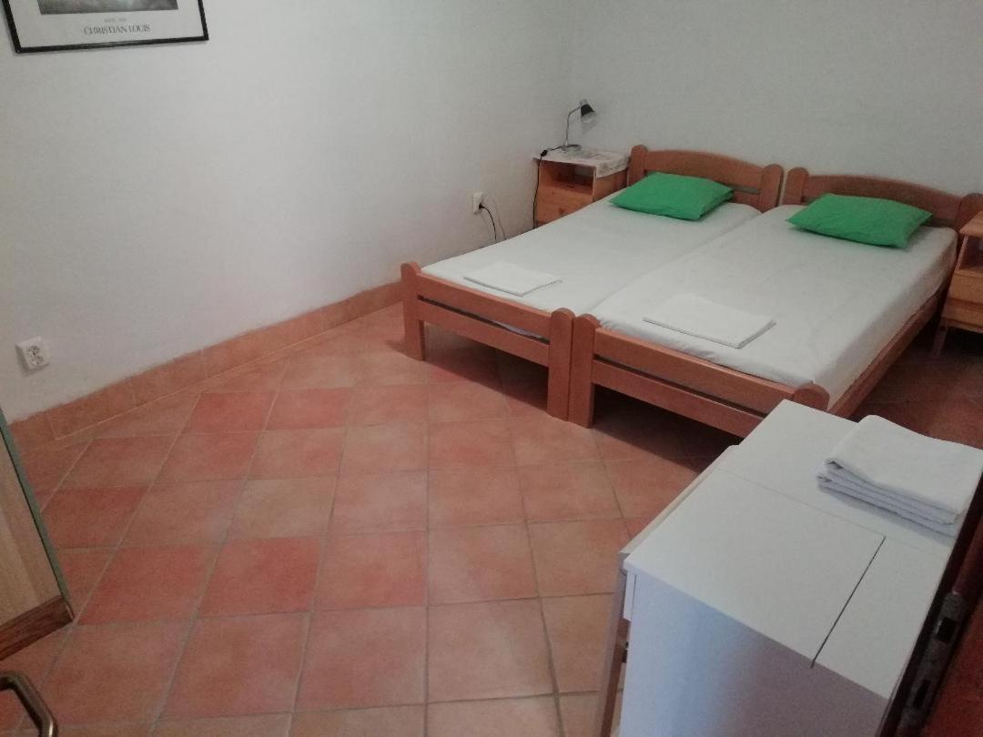 Apartman Mia *